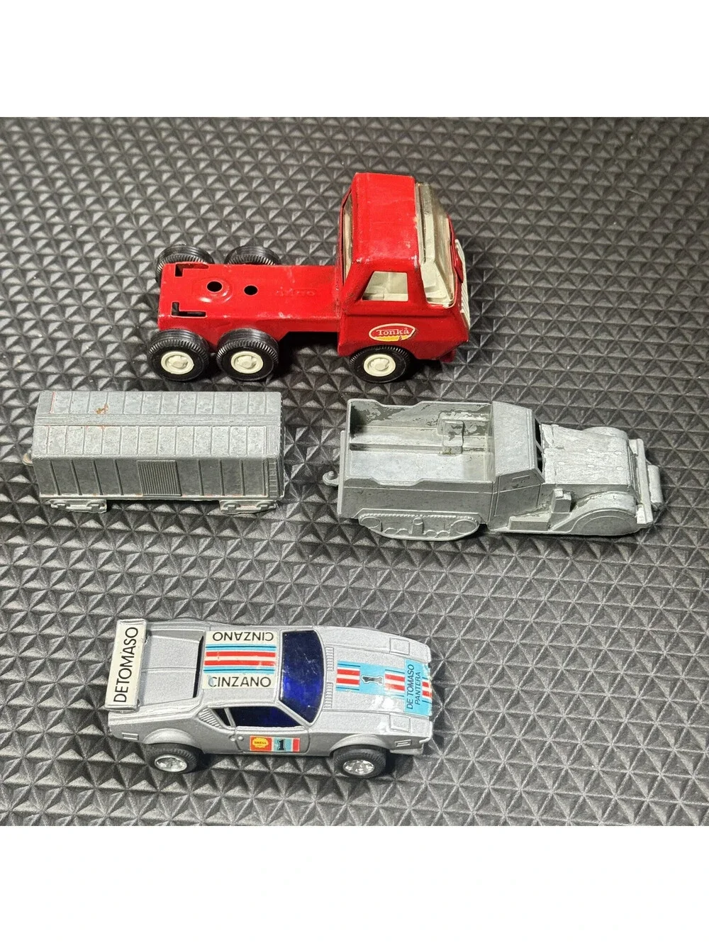 15 Vtg Tonka, Tootsie Toys, Gowland Cars Trucks Ambulance Fire Truck Cast Metal